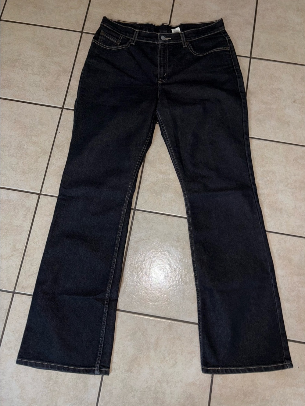 Levi's women’s 515 boot cut lower rise Black Flare Jeans